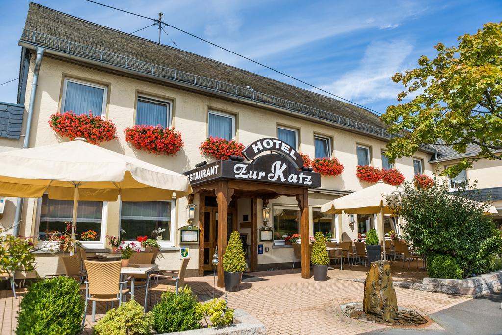 Hotel Zur Katz Halsenbach Exterior photo
